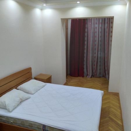 Apartment Melashvili 4 Batumi Esterno foto