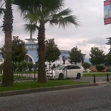 Apartment Melashvili 4 Batumi Esterno foto