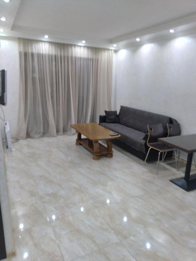 Apartment Melashvili 4 Batumi Esterno foto