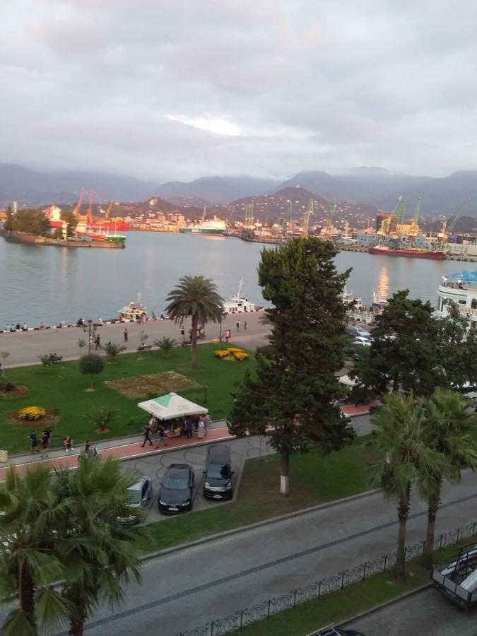 Apartment Melashvili 4 Batumi Esterno foto